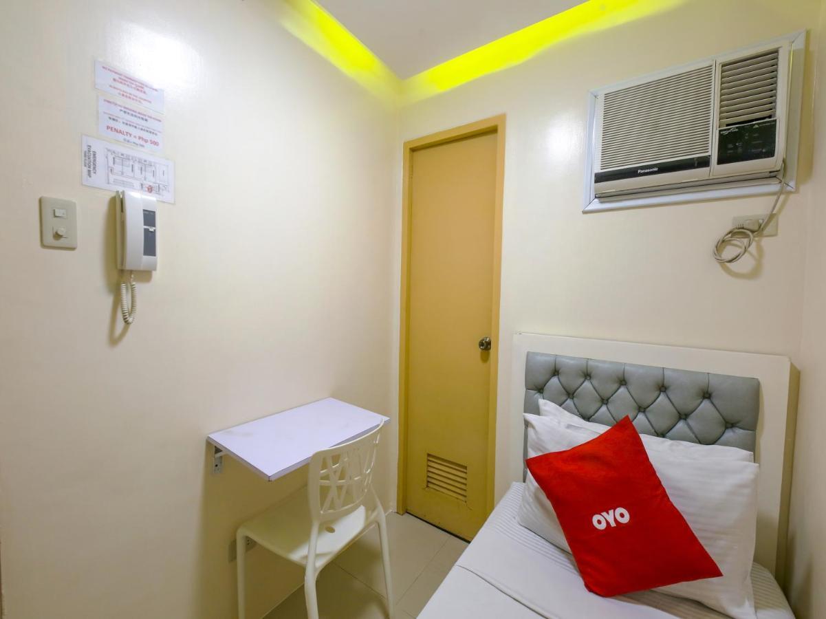 Oyo 783 Freemont Place Paranaque City 외부 사진