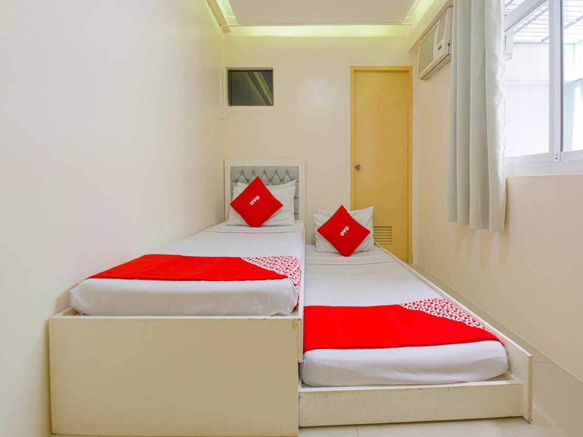 Oyo 783 Freemont Place Paranaque City 외부 사진