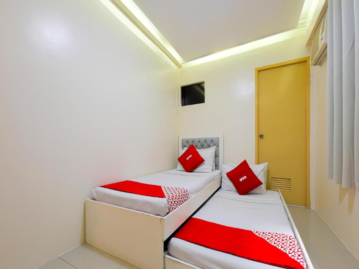 Oyo 783 Freemont Place Paranaque City 외부 사진