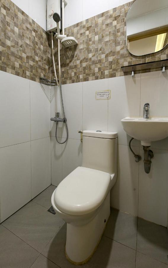 Oyo 783 Freemont Place Paranaque City 외부 사진